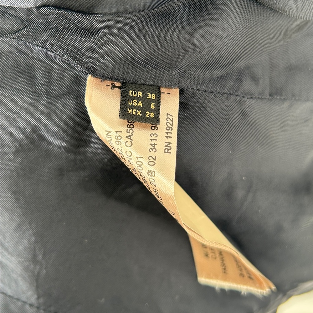 Massimo Dutti Women's Navy Blue Blazer Classic Tailored Wool-Blend Jacket Size 6 - Picture 9 of 14
